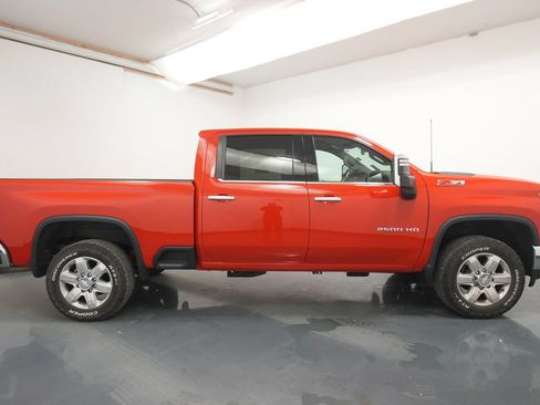 Used 2020 Chevrolet Silverado 2500 LTZ AWD/4WD image 10