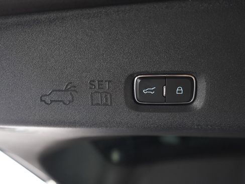 Used 2025 Ford Expedition Platinum AWD/4WD image 20