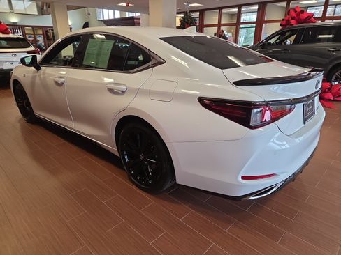 Certified 2025 Lexus ES 350 F Sport image 5