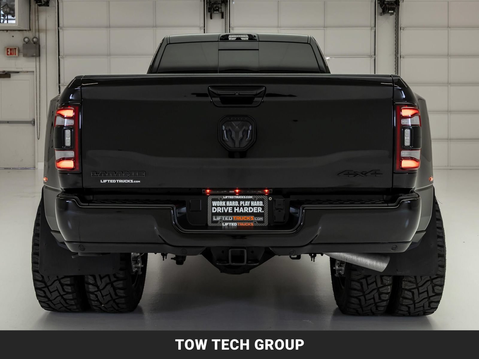 Used 2024 RAM 3500 Laramie w/ Night Edition AWD/4WD image 7