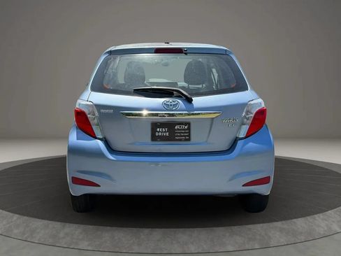 Used 2014 Toyota Yaris LE FWD image 5