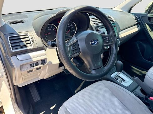 Used 2016 Subaru Forester 2.5i Premium w/ All-Weather Package AWD/4WD image 11