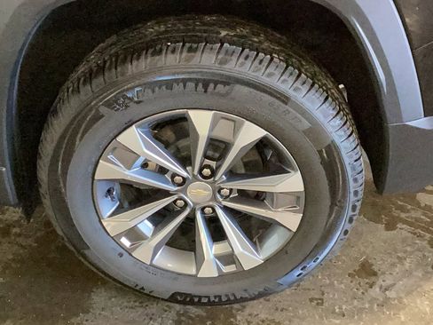 New 2026 Chevrolet Equinox LT w/ Convenience Package II image 20