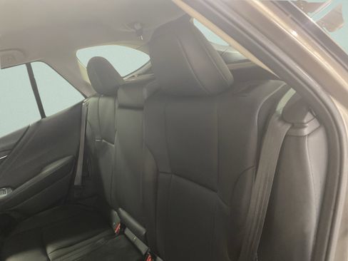 Used 2023 Subaru Outback Limited image 11