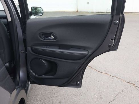 Used 2021 Honda HR-V LX image 15