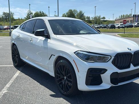Used 2022 BMW X6 xDrive40i w/ Executive Package AWD/4WD image 1