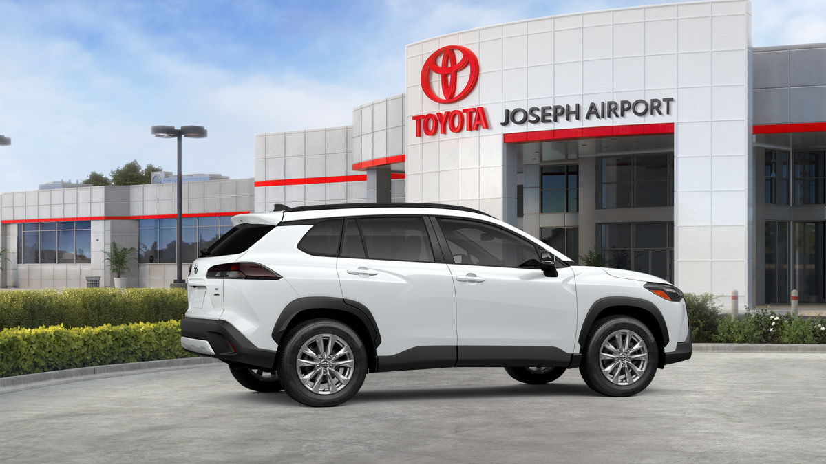 New 2026 Toyota Corolla Cross LE w/ Moonroof Package AWD/4WD image 44