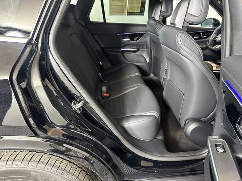 Certified 2026 Mercedes-Benz GLC 300 image 17