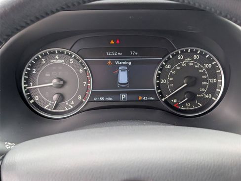 Used 2024 Nissan Armada SL w/ Midnight Edition Package RWD image 23