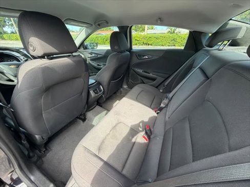Used 2023 Chevrolet Malibu LT image 18