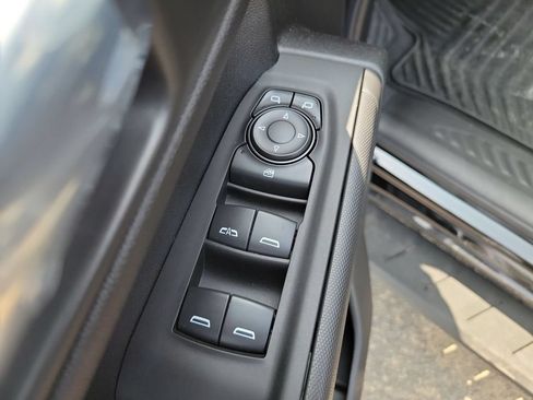 Used 2026 Chevrolet Silverado 1500 Custom RWD image 28