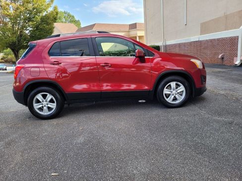 Used 2015 Chevrolet Trax LT image 14