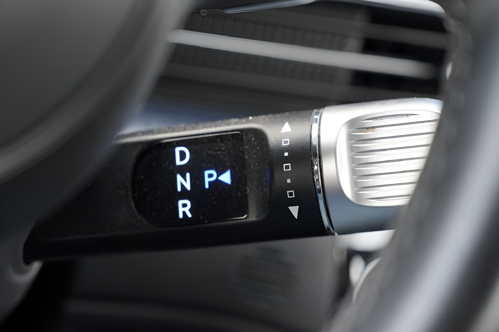 Certified 2025 Hyundai Ioniq 6 SEL AWD/4WD image 31
