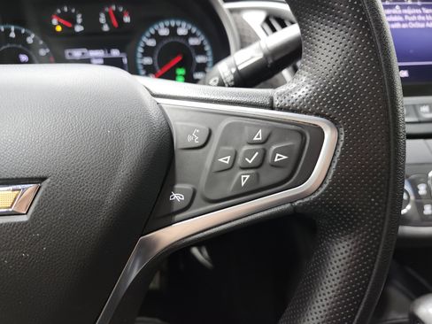 Used 2023 Chevrolet Malibu LS FWD image 31