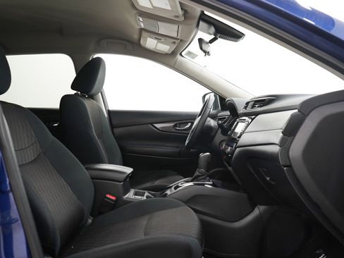 Used 2019 Nissan Rogue SV AWD/4WD image 11