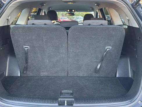 Used 2020 Kia Sorento LX w/ LX I4 Convenience Package image 14