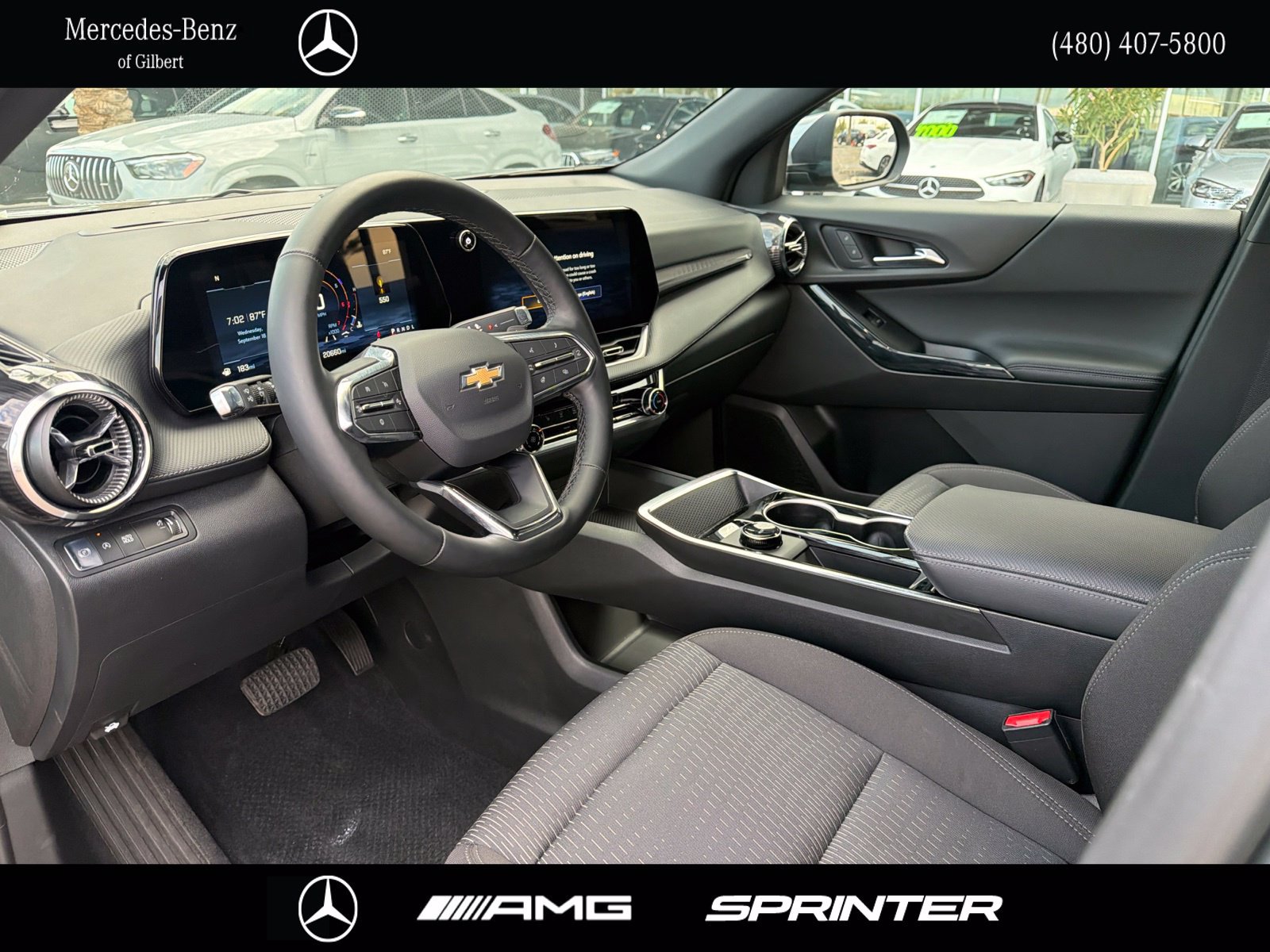 Used 2026 Chevrolet Equinox LT FWD image 9