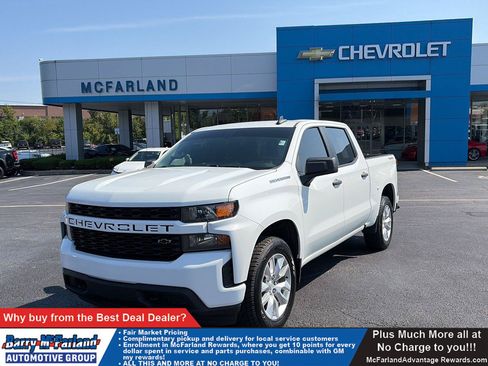 Used 2022 Chevrolet Silverado 1500 Custom AWD/4WD image 1
