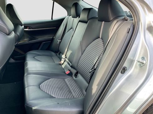 Used 2024 Toyota Camry SE image 22