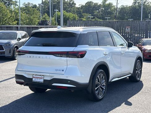 Used 2026 INFINITI QX60 Luxe w/ Cargo Package AWD/4WD image 6