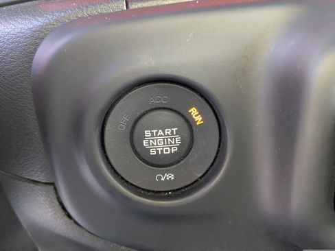 Used 2020 Jeep Gladiator Rubicon image 28