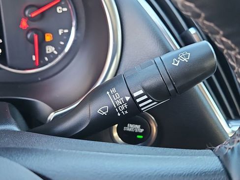 Used 2024 Chevrolet Malibu LT image 23