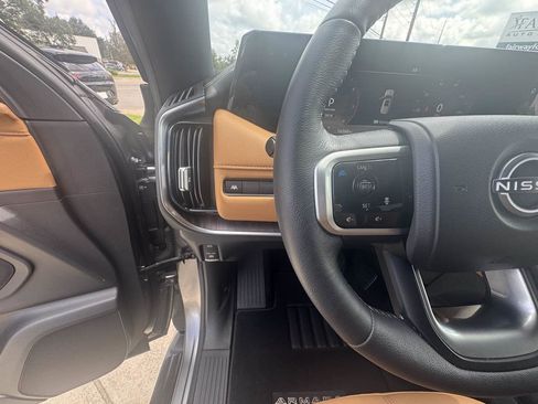 Used 2025 Nissan Armada SL w/ Captain's Chari Seat Package AWD/4WD image 15