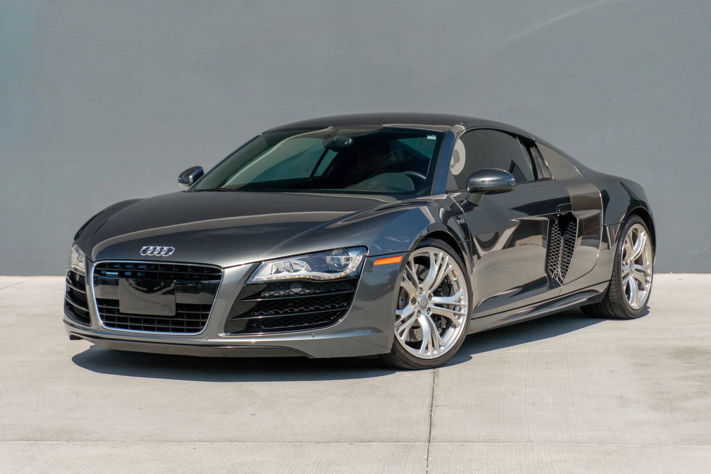 Used 2011 Audi R8 V10 AWD/4WD image 3