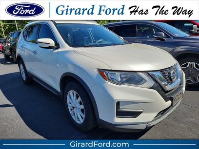 Used 2017 Nissan Rogue SV