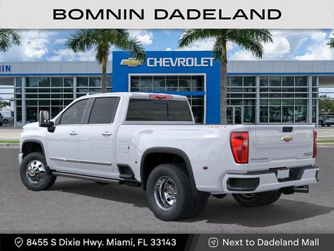 New 2026 Chevrolet Silverado 3500 High Country w/ High Country Premium Package AWD/4WD image 4