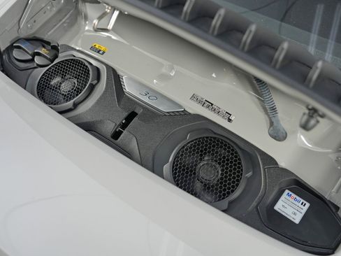 Used 2024 Porsche 911 Carrera T image 58