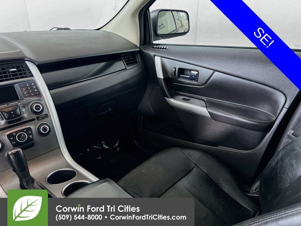 Used 2011 Ford Edge SE FWD image 24