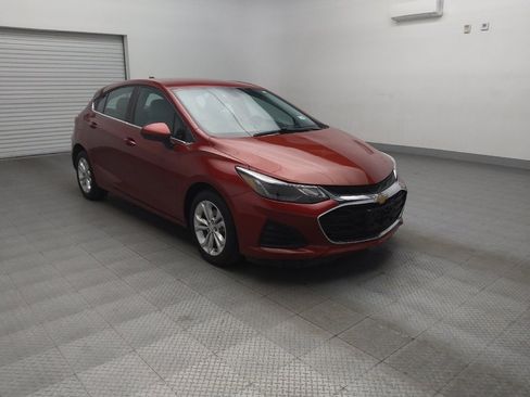 Used 2019 Chevrolet Cruze LT image 13