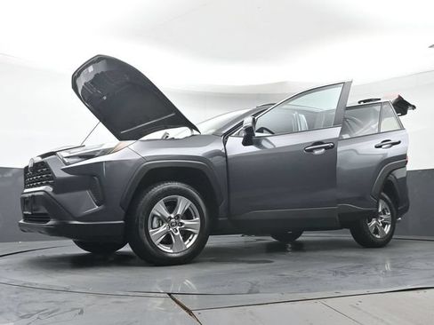 Used 2025 Toyota RAV4 XLE w/ Convenience Package AWD/4WD image 48