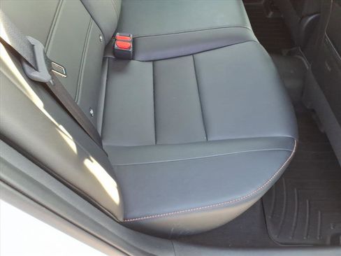 Used 2022 Nissan Sentra SR w/ Trunk Package image 20