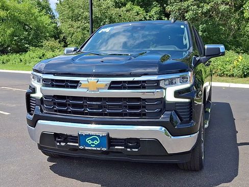 Certified 2023 Chevrolet Silverado 1500 LT w/ Protection Package AWD/4WD image 6