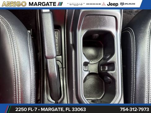 Used 2021 Jeep Wrangler Unlimited Sport AWD/4WD image 27