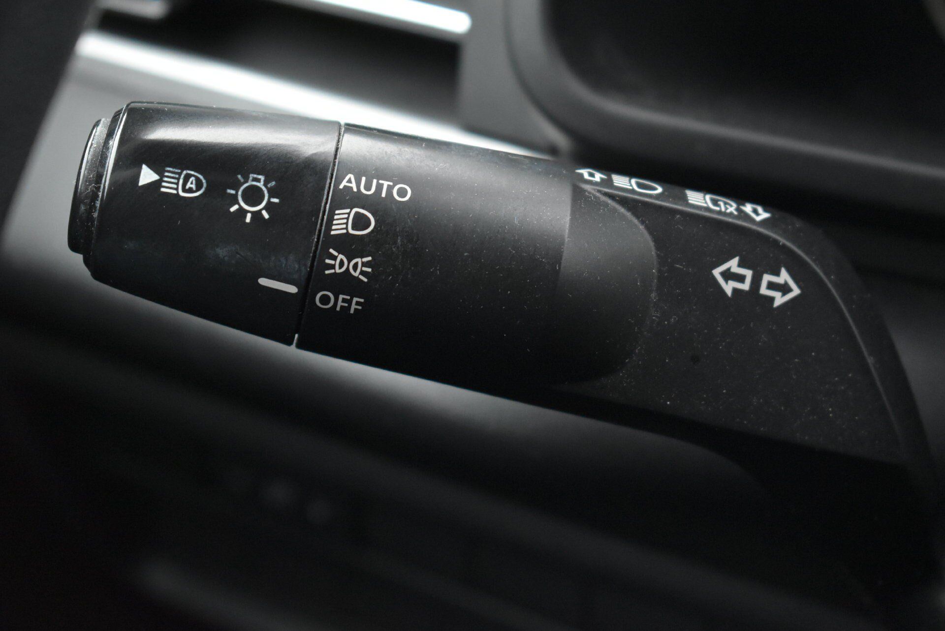 Used 2022 Mitsubishi Outlander ES AWD/4WD image 21