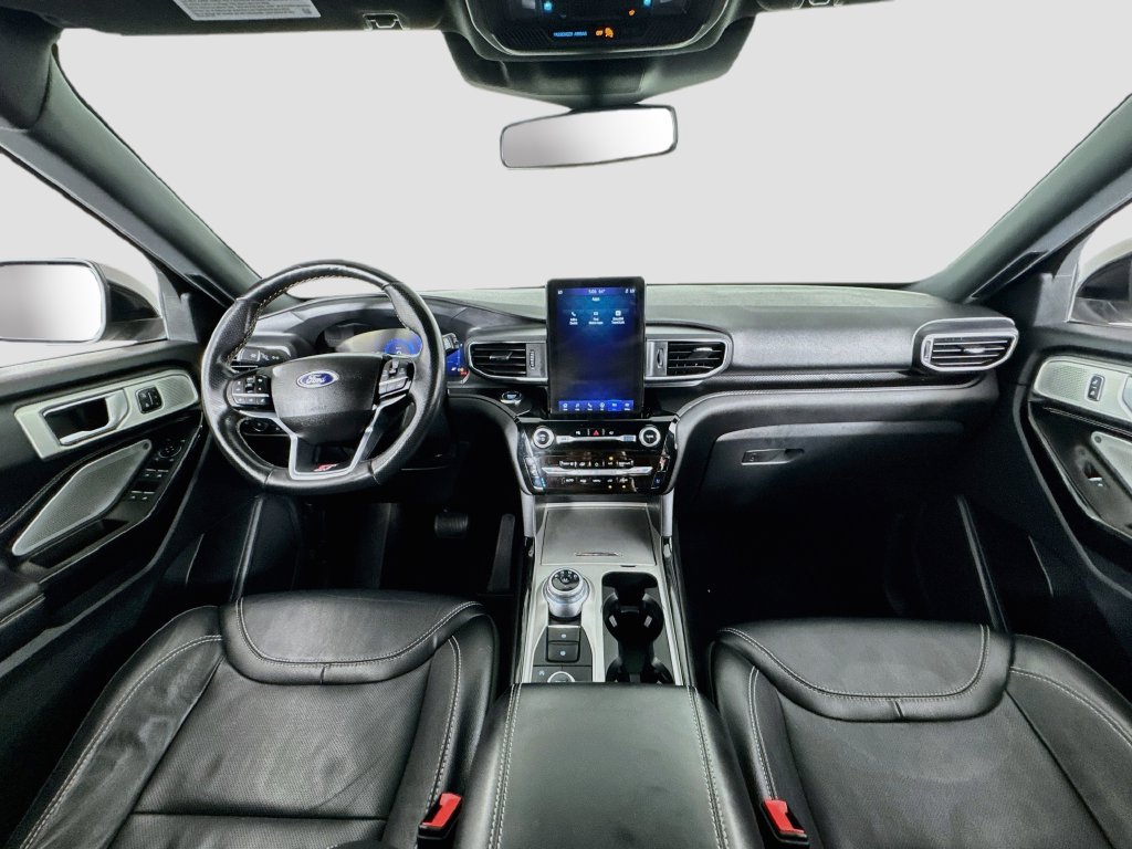 Used 2022 Ford Explorer ST w/ ST Street Pack AWD/4WD image 16