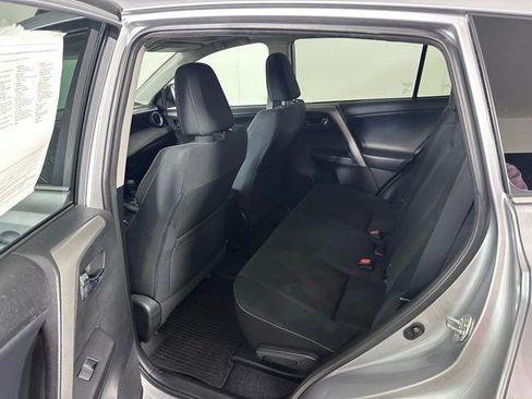 Used 2016 Toyota RAV4 XLE AWD/4WD image 15