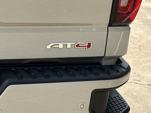 New 2026 GMC Sierra 1500 AT4 w/ AT4 Premium Package AWD/4WD image 5