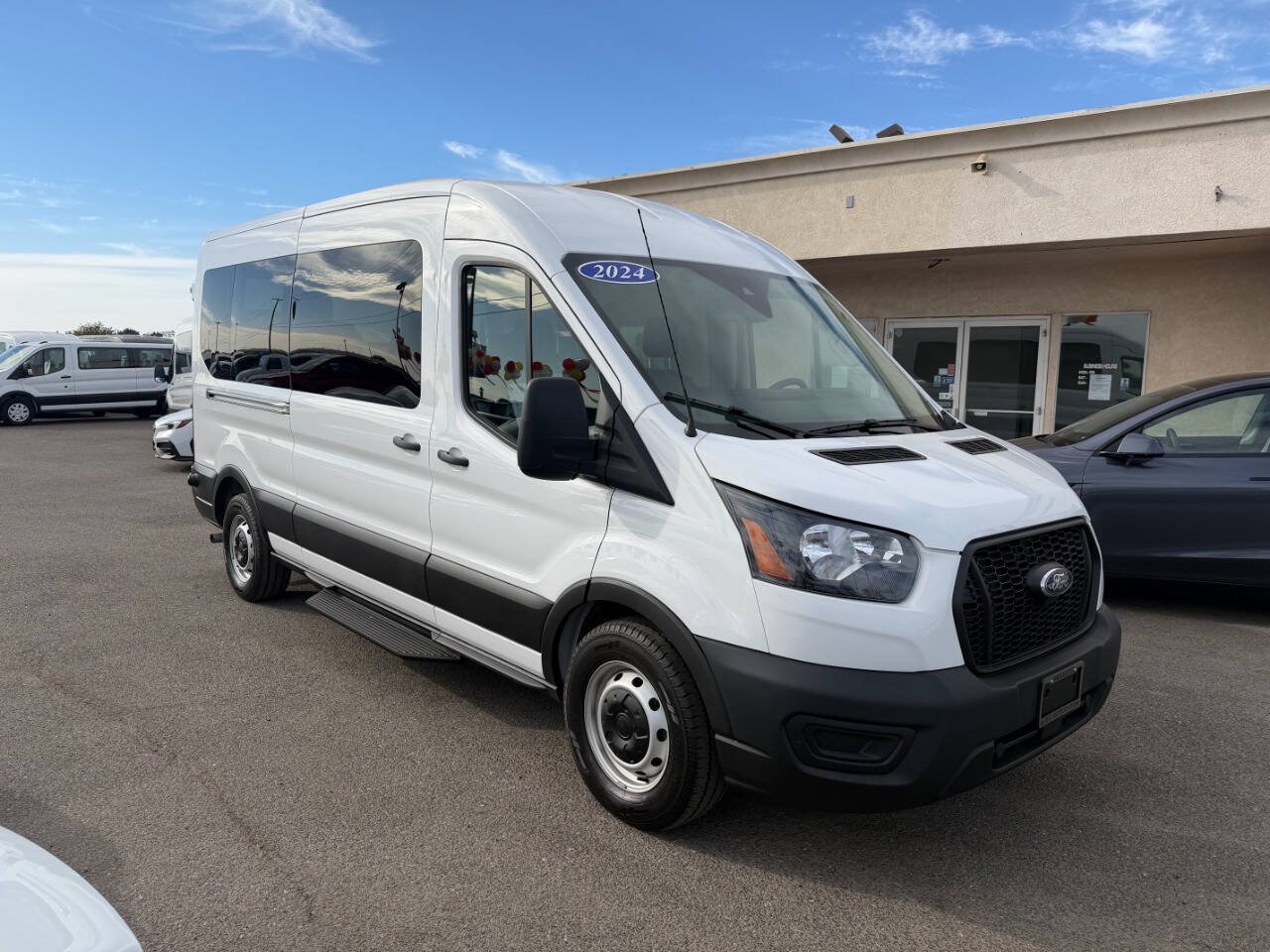 Used 2024 Ford Transit 350 XL RWD image 2