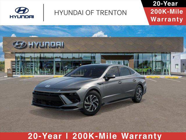 New 2026 Hyundai Sonata Blue FWD image 1