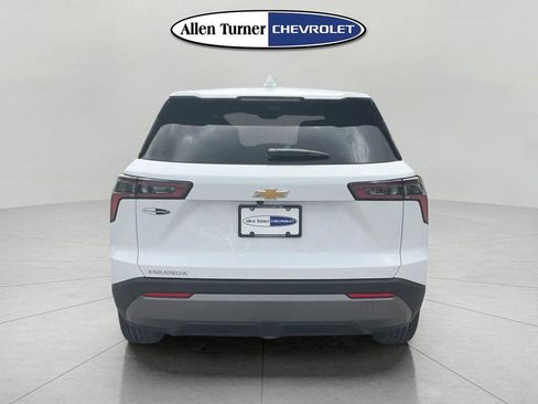 New 2026 Chevrolet Equinox LT w/ Convenience Package II FWD image 5