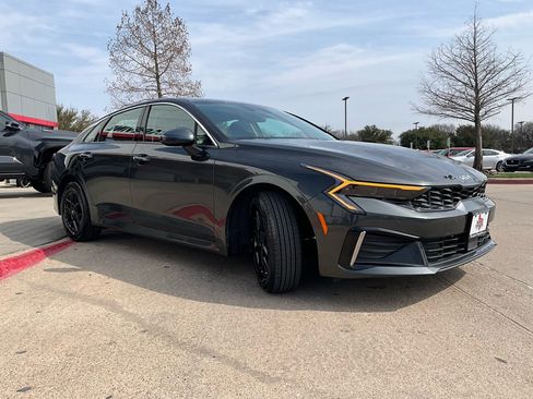 Used 2025 Kia K5 LXS image 4
