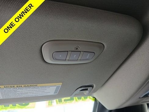 Used 2022 RAM 1500 Laramie AWD/4WD image 17