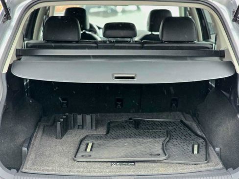 Used 2020 Volkswagen Tiguan SE image 7