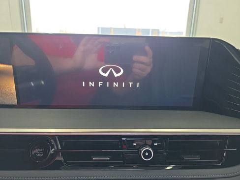 New 2026 INFINITI QX80 4WD w/ Sport Exterior Package image 40