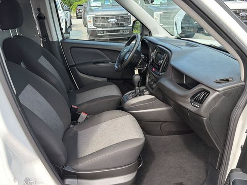 Used 2022 RAM ProMaster City Tradesman FWD image 15