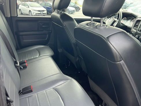 Used 2021 RAM 1500 Tradesman w/ Chrome Appearance Group image 4